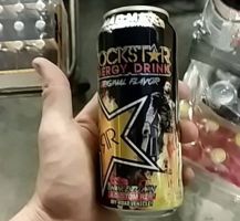 rockstar-original-flavour-energy-drink-mad-max-the-game-edition-limited-usa-2015s