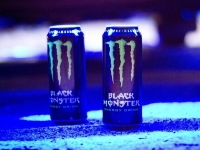 black-monster-energy-drink-russia2s